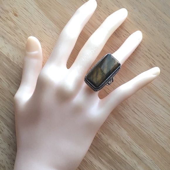 New Tiger’s Eye Gemstone Silver Overlay Vintage Style Ring Size 8 - Picture 5 of 11